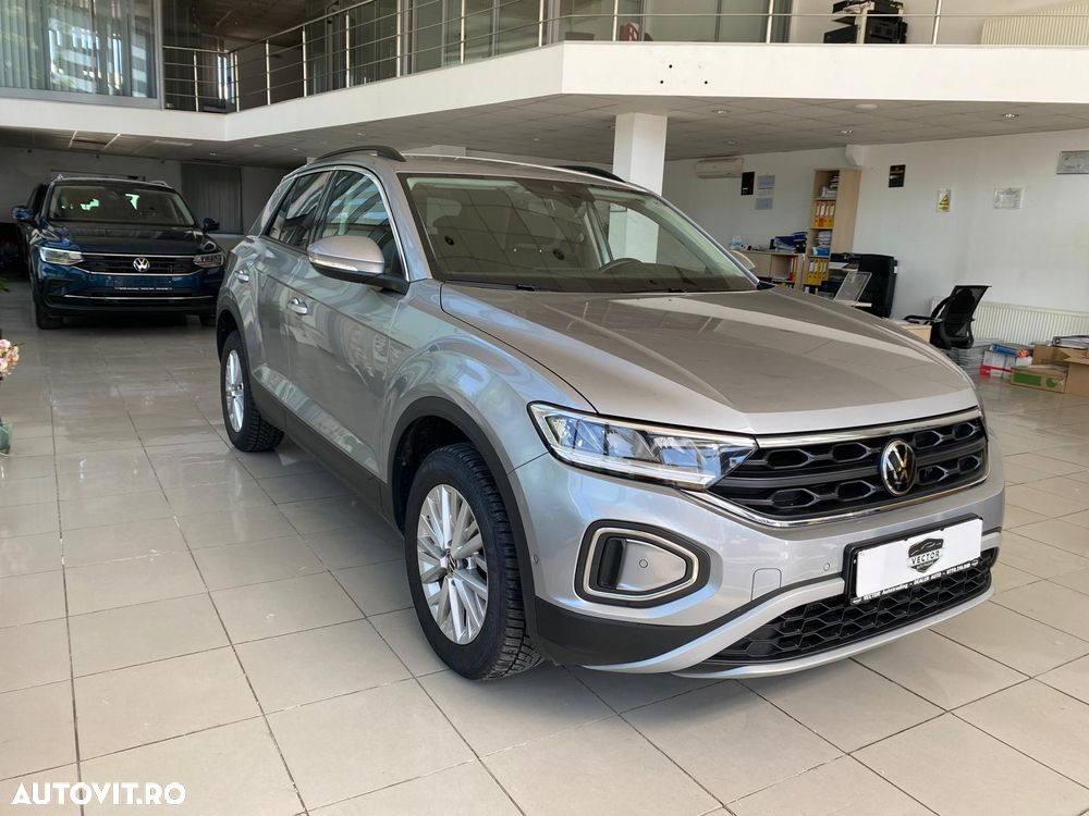 Volkswagen T-Roc 1.5 TSI DSG Life - 6