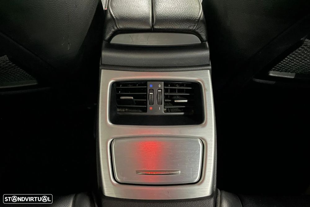 BMW 320 d Coupe Aut. - 49