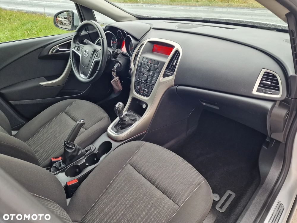 Opel Astra 1.4 Turbo Edition - 27