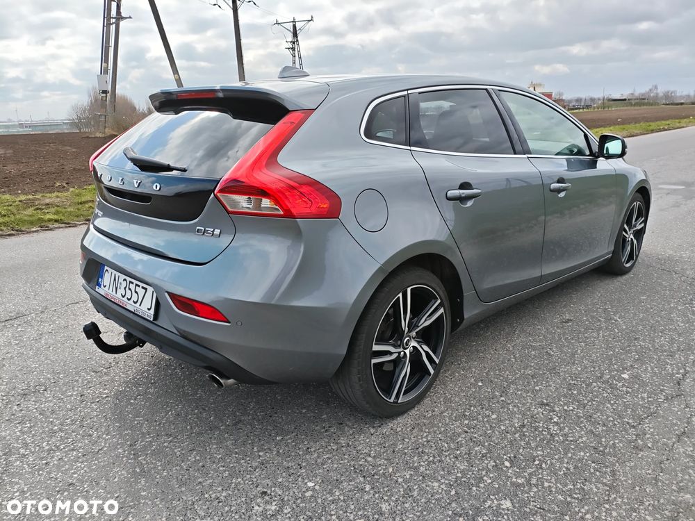 Volvo V40 D3 Inscription - 7
