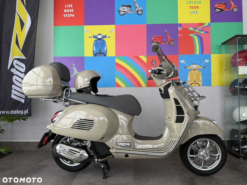 Vespa GTS - 6