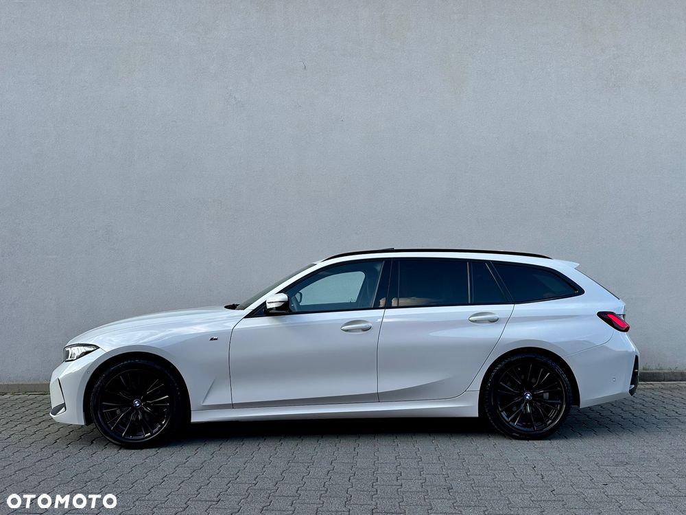 BMW Seria 3 320d xDrive M Sport - 16