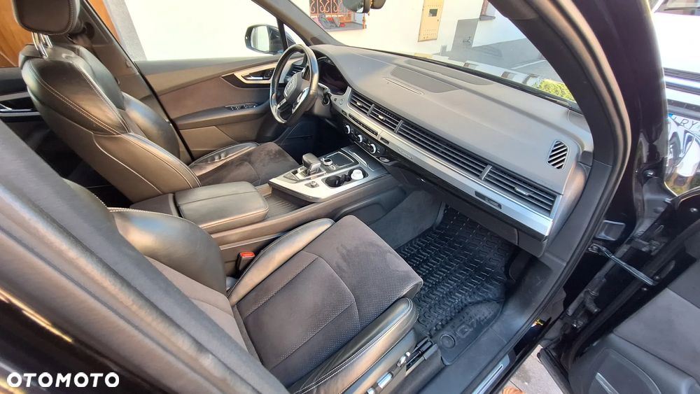 Audi Q7 3.0 TDI Quattro Tiptronic - 12