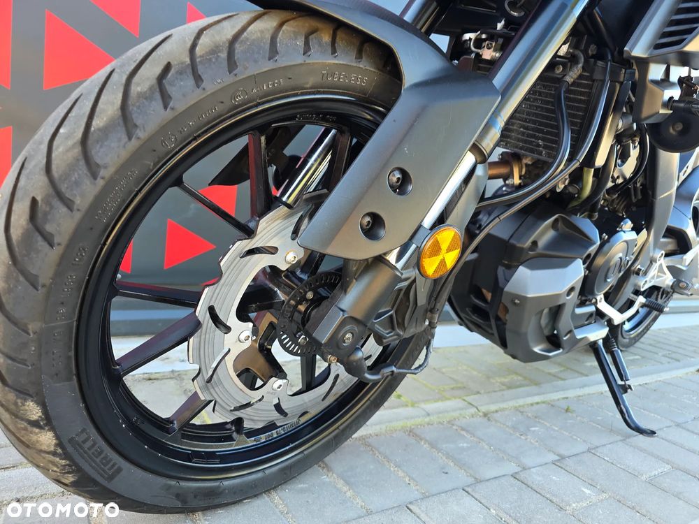 Yamaha MT - 14