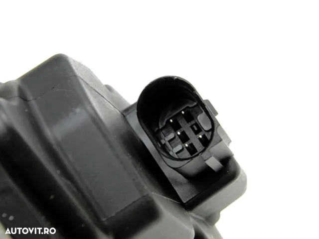 Supapa EGR Audi A3, A4 B8, A5, A6 C6, Q5, TT, Seat Altea, Exeo, Leon, Toledo 3, Skoda Octavia 2, Superb 2, Yeti, VW Beetle, EOS, Golf 5, Golf 6, Jetta 3, Passat B6, Scirocco, Tiguan, Touran, motoare de 2.0 diesel - 6