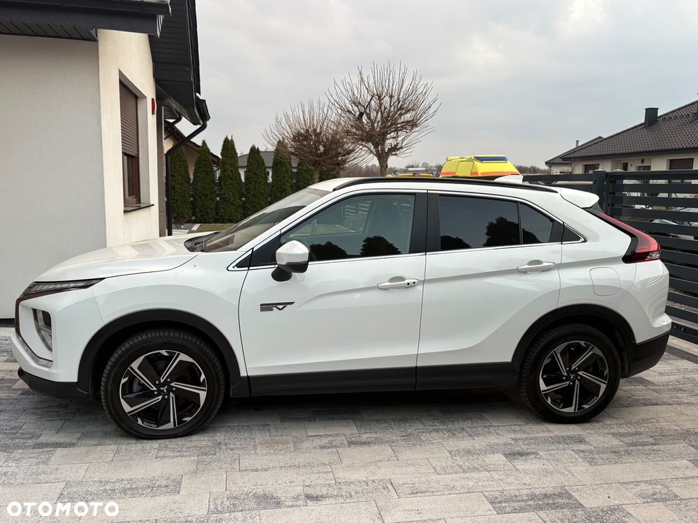 Mitsubishi Eclipse Cross 4WD Basis - 2