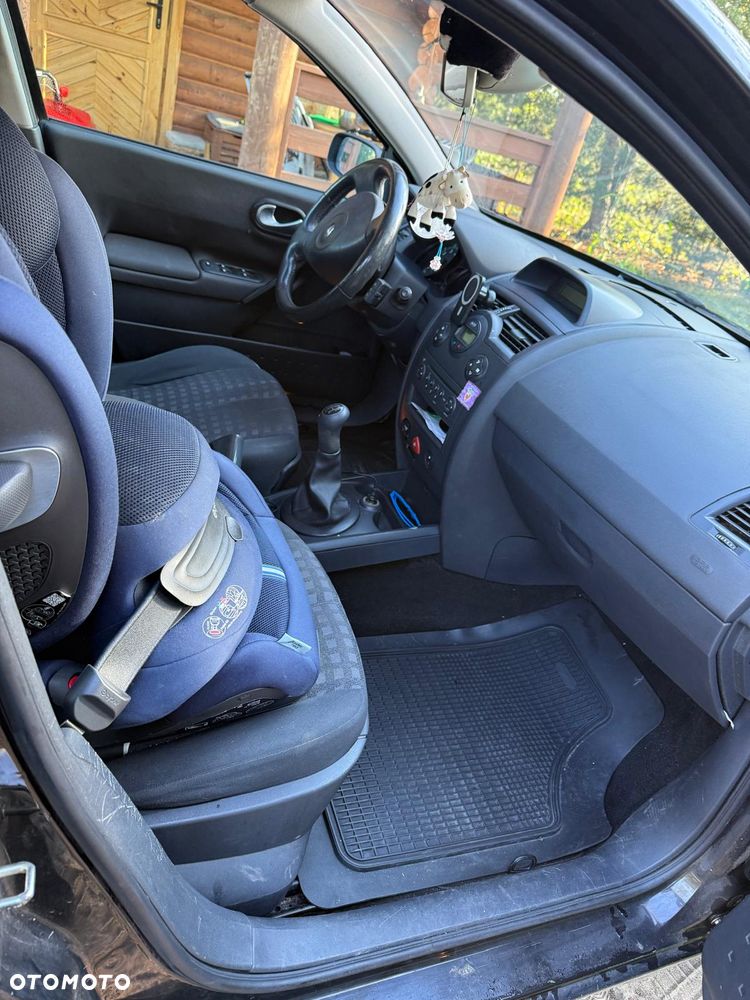 Renault Megane 1.6 16V Confort Dynamique - 5