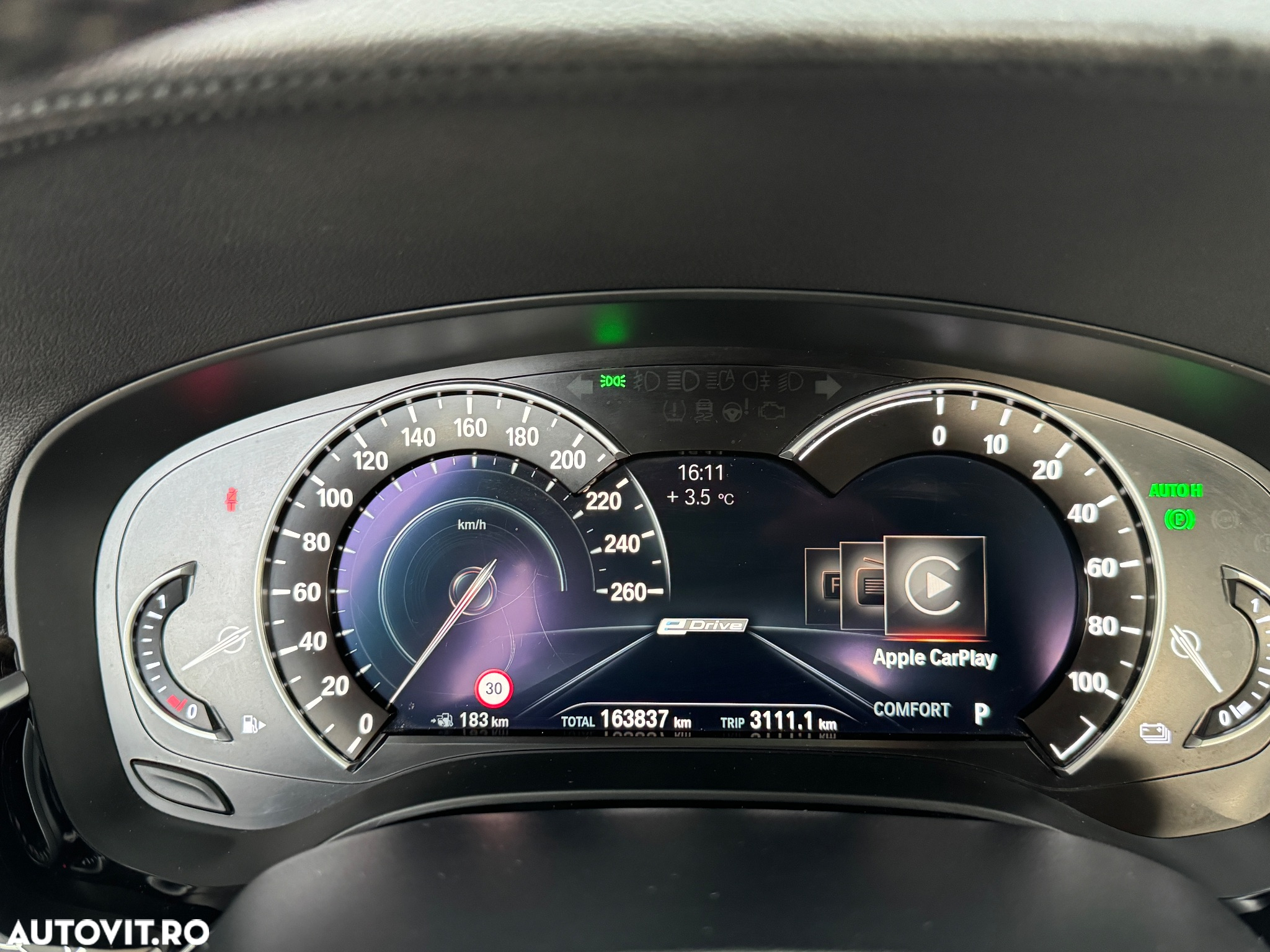 BMW Seria 5 530e xDrive AT PHEV - 19