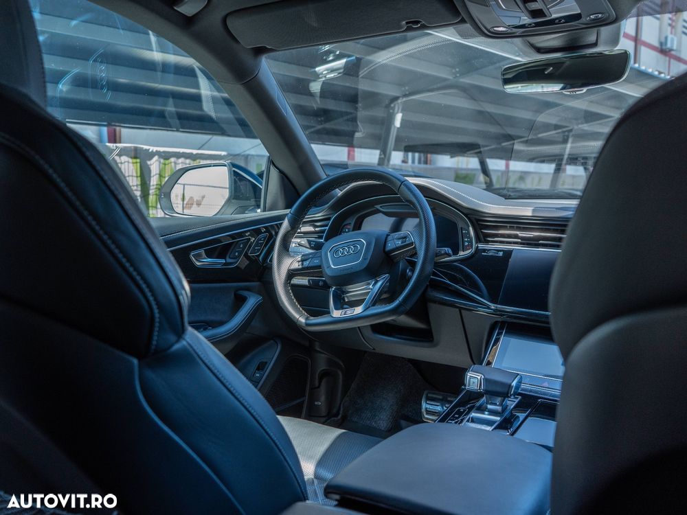 AUDI Q8 2022 — imagine 26