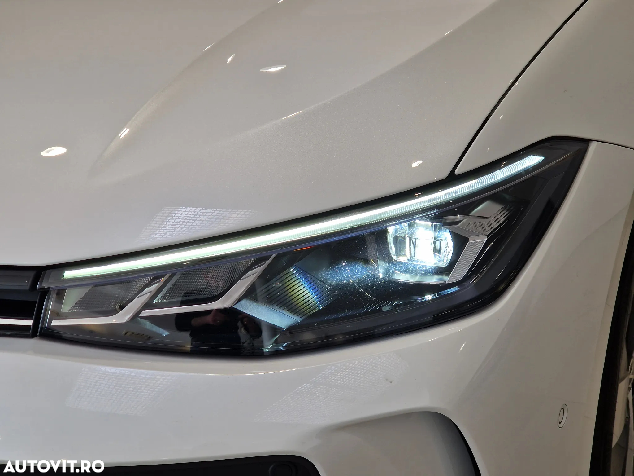 Volkswagen Passat Variant 1.5 TSI ACT OPF DSG Comfortline - 9