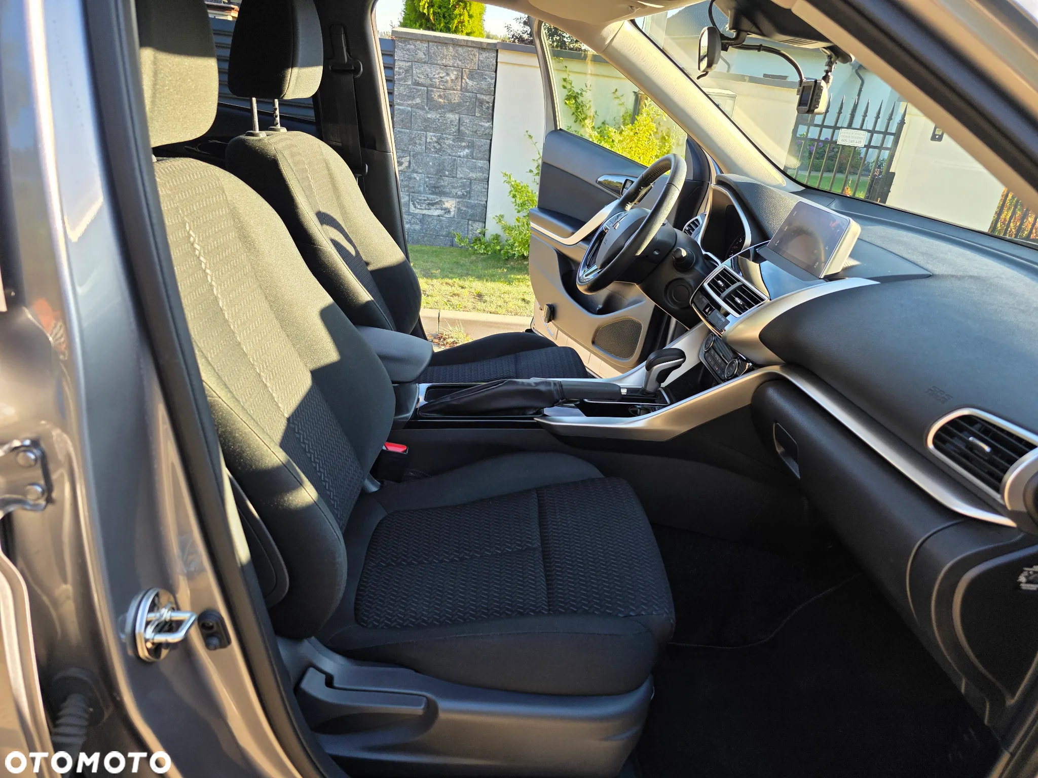 Mitsubishi Eclipse Cross - 26