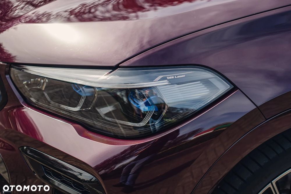 BMW X6 M50i - 8