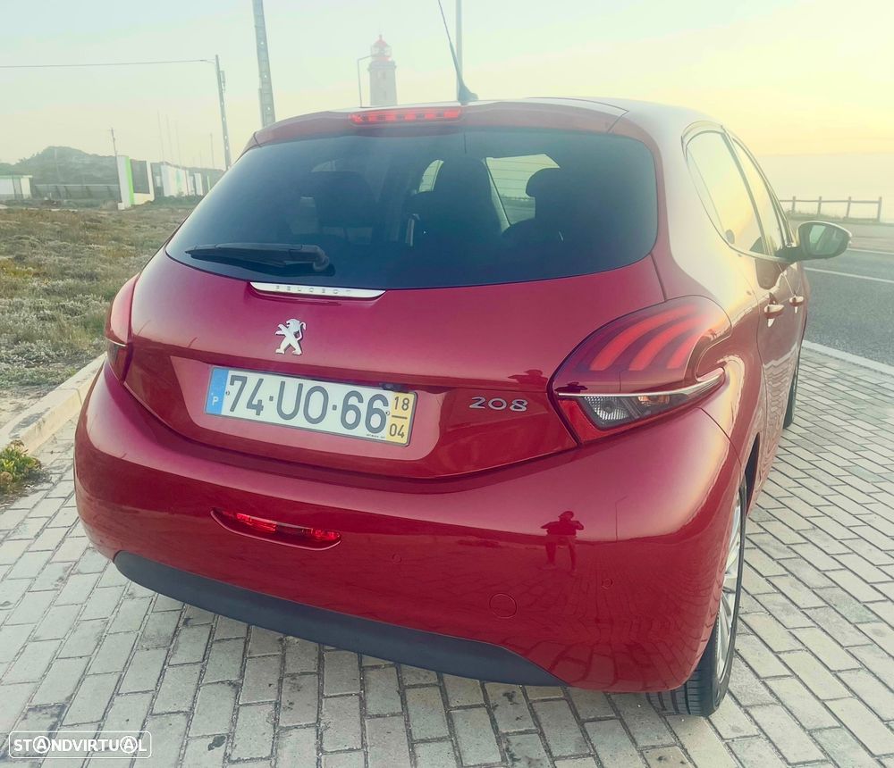 Peugeot 208 1.2 PureTech Style - 8