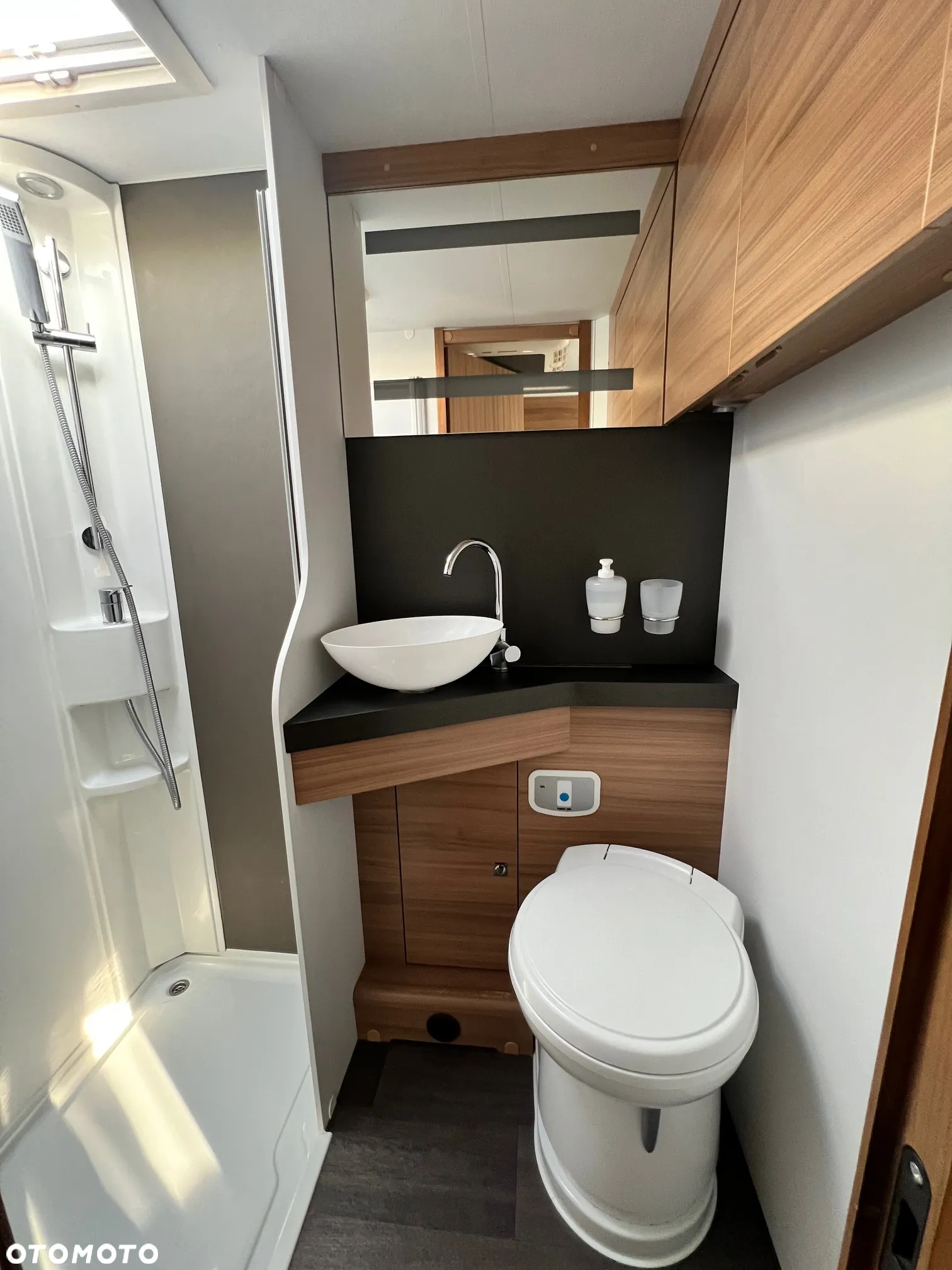 Adria Coral XL 670 DK - 14