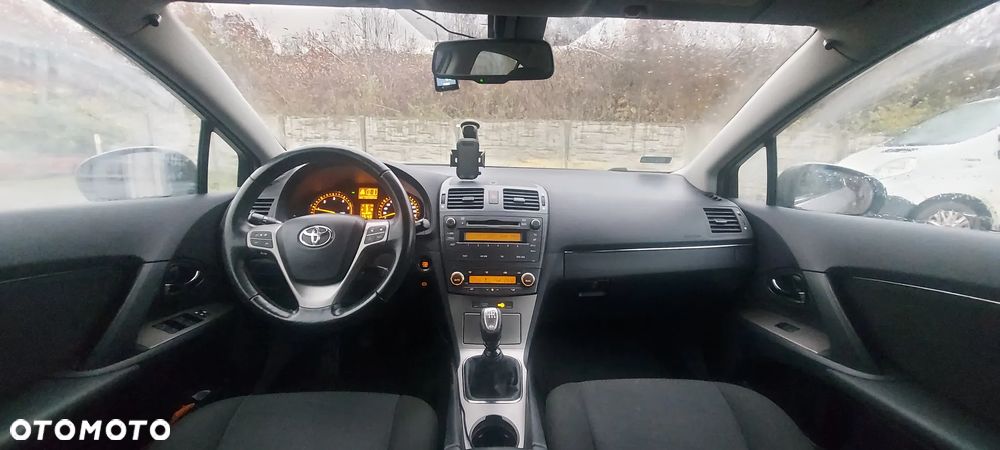 Toyota Avensis 2.0 D-4D Sol plus - 13