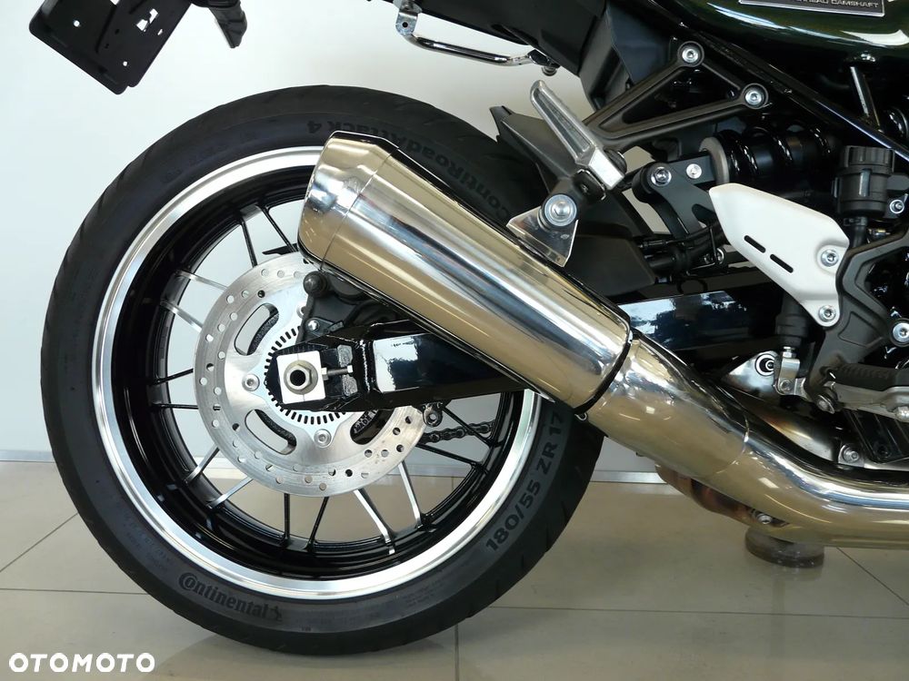 Kawasaki Z 900 RS - 9