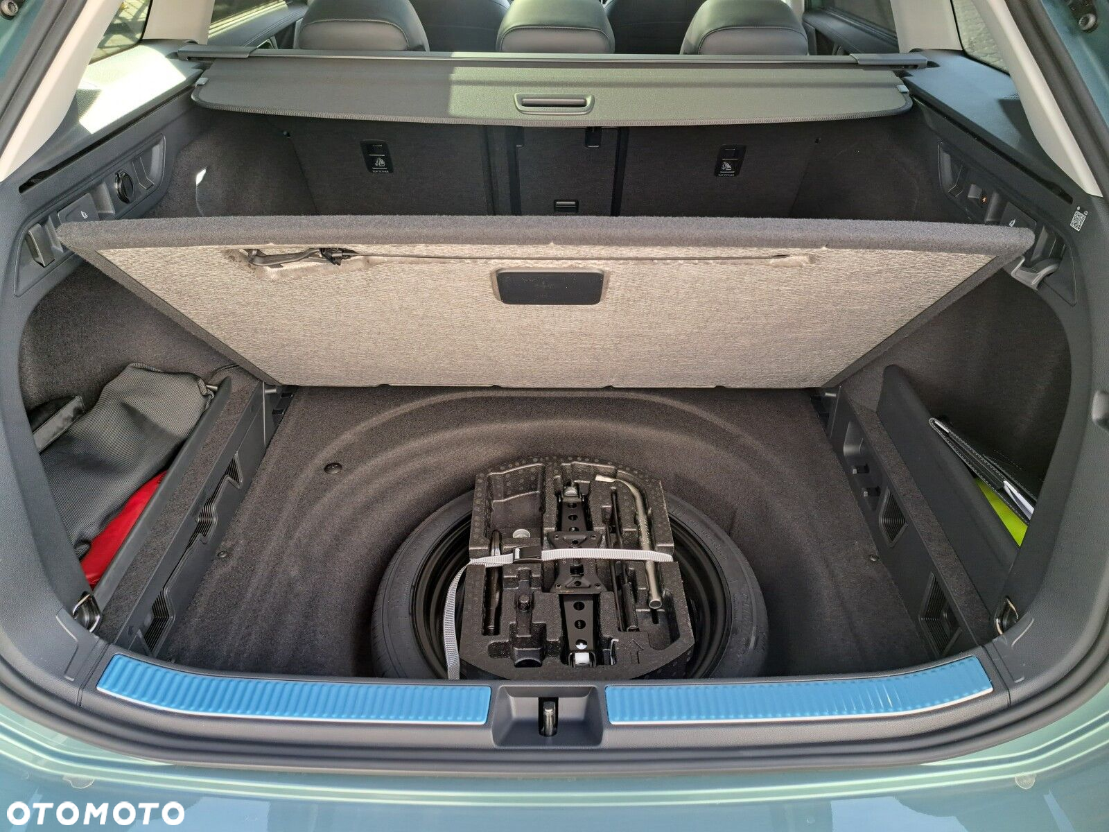Volkswagen Passat - 11