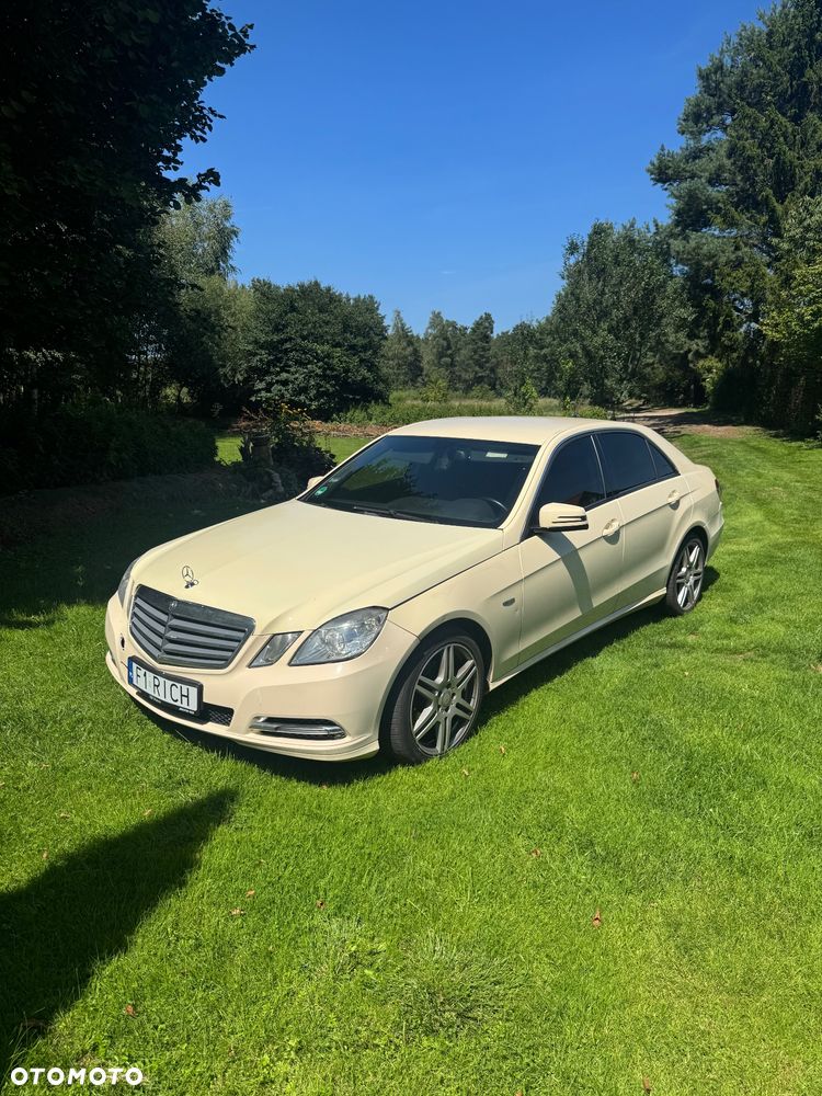Mercedes-Benz Klasa E 200 CDI DPF BlueEFFICIENCY 7G-TRONIC - 1