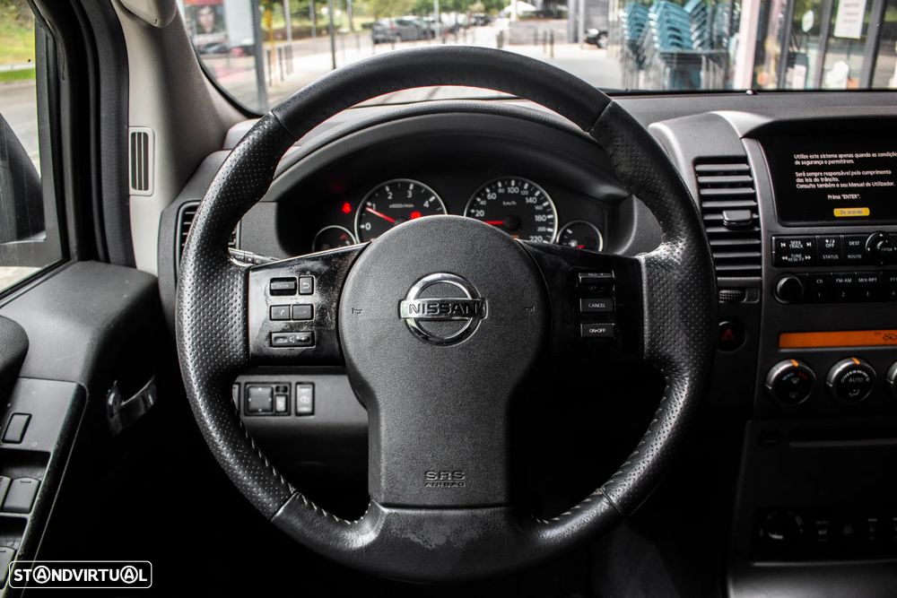 Nissan Pathfinder 2.5 dCi Aut. SE - 14