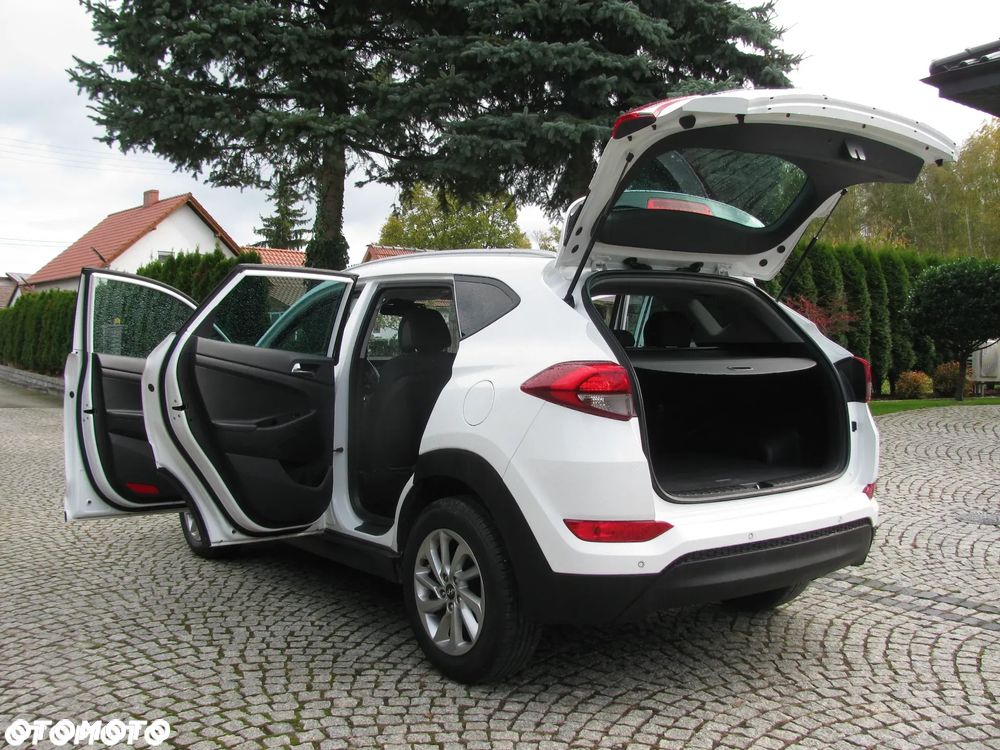 Hyundai Tucson 1.6 GDI BlueDrive Style 2WD - 13