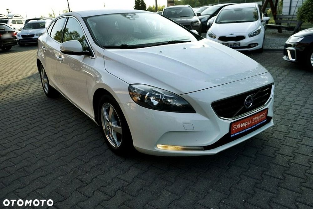 Volvo V40 D2 - 8