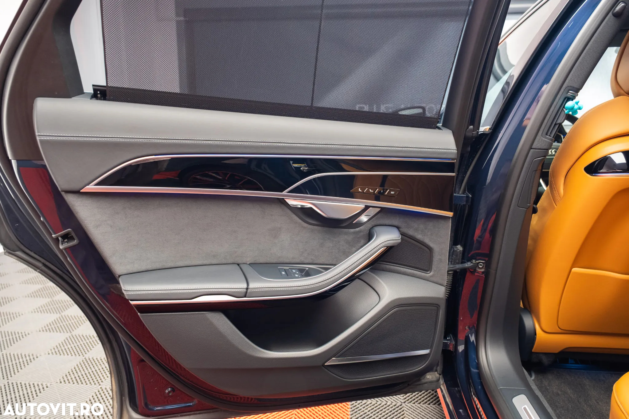 Audi A8 60 TFSI e quattro Tiptronic PHEV - 30