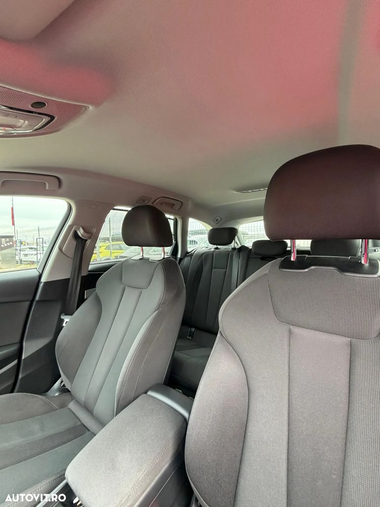 Audi A4 2.0 TDI S tronic - 12