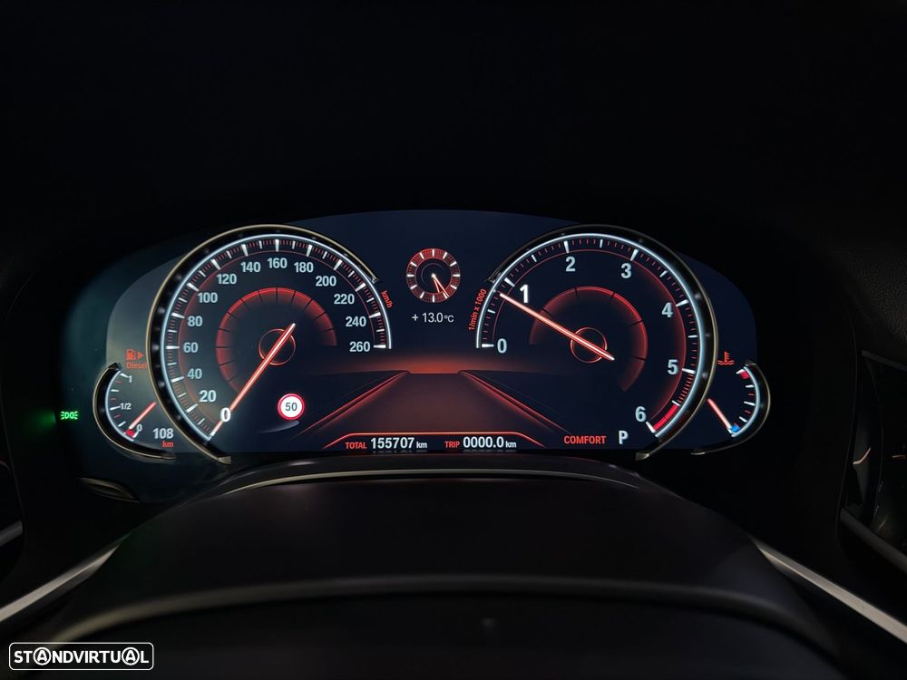 BMW 725 d Pack M - 22