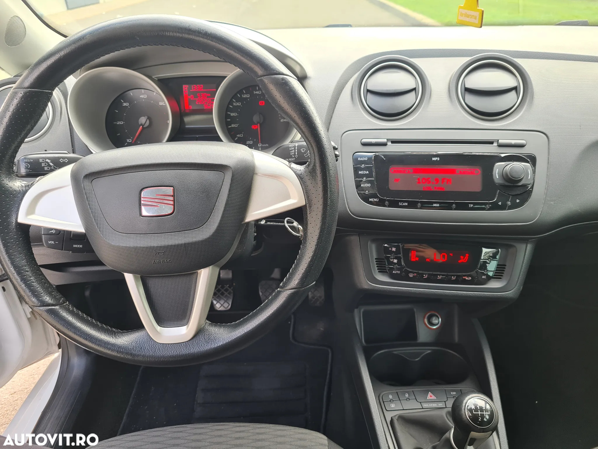 Seat Ibiza Coupe 1.6 TDI Sport - 6