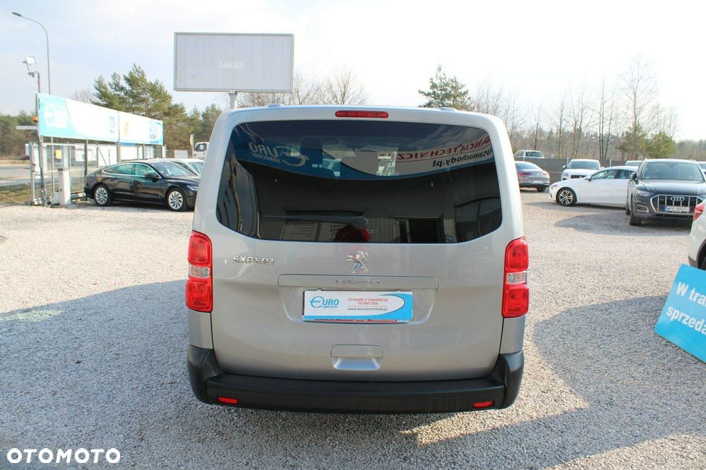 Peugeot Expert - 8