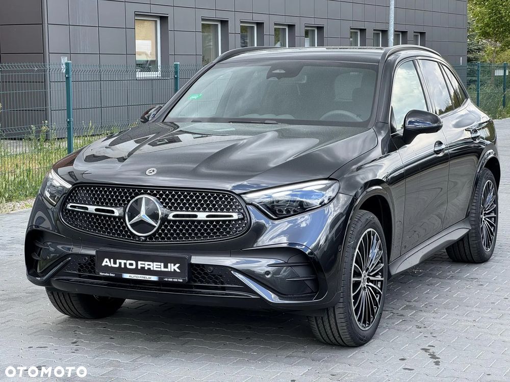 Mercedes-Benz GLC 300 e PHEV 4-Matic AMG Line - 4