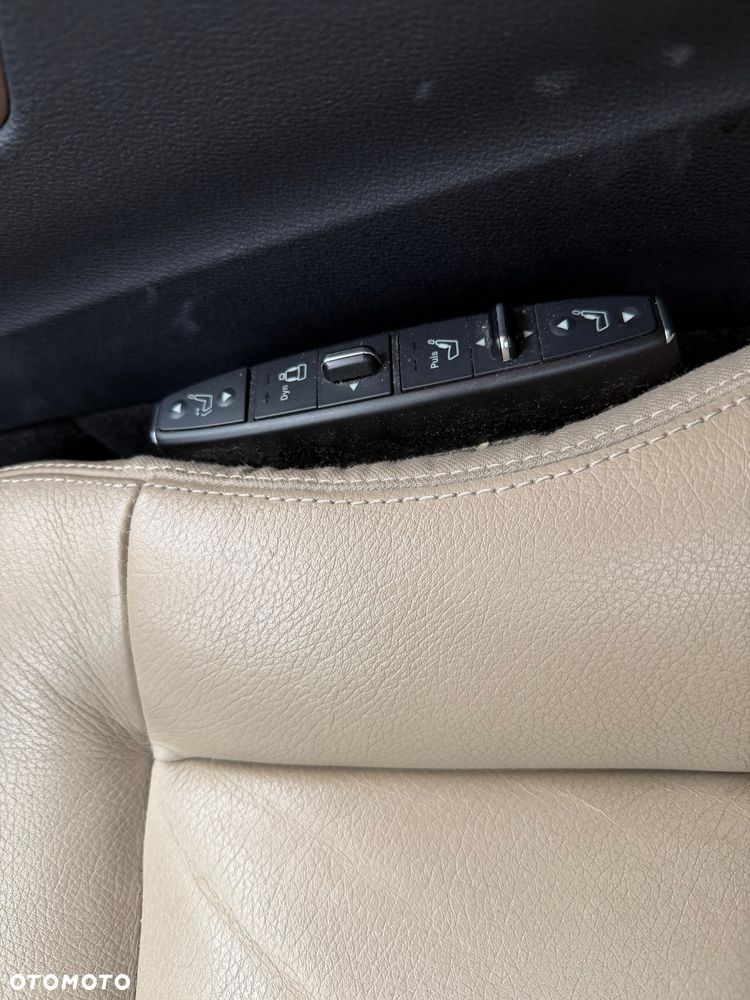 Mercedes-Benz Klasa E 250 CDI DPF BlueEFFICIENCY 7G-TRONIC Avantgarde - 9