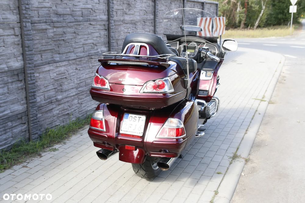 Honda GL - 18