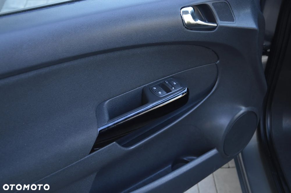 Opel Corsa 1.4 Color Edition - 10