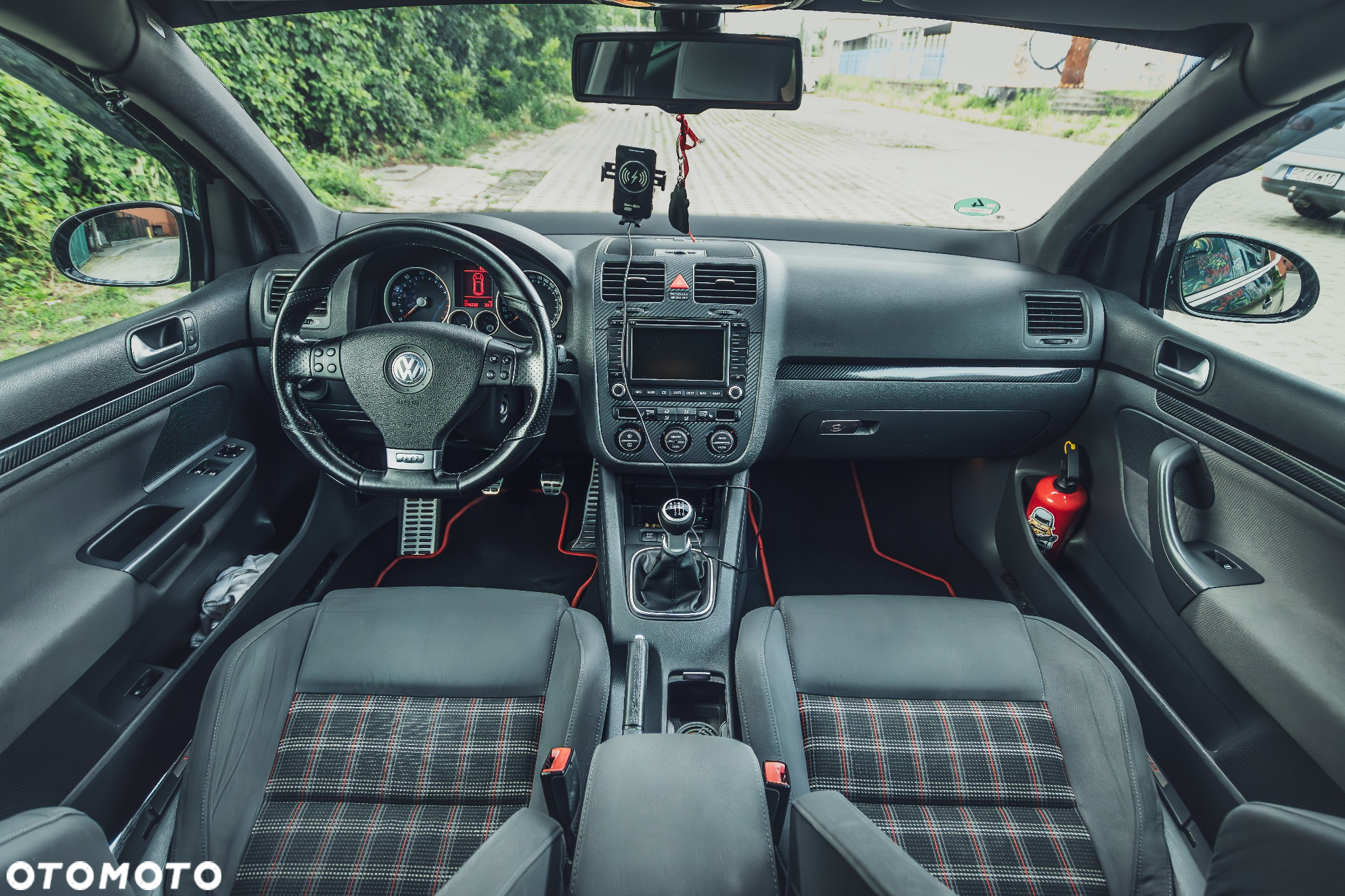 Volkswagen Golf 2.0 GTI - 7