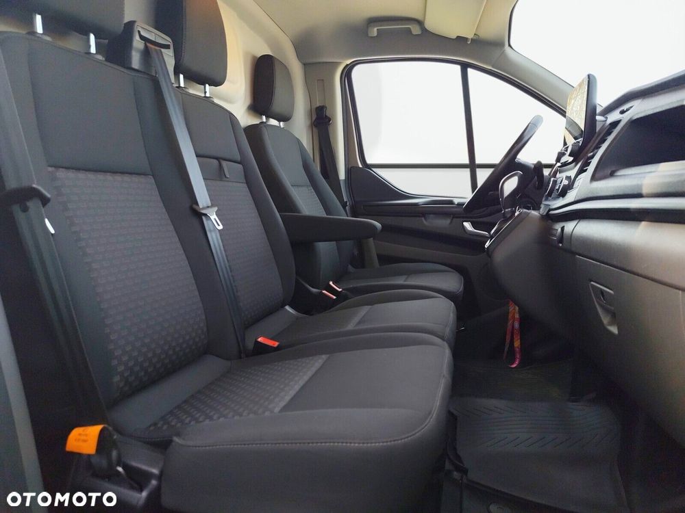 Ford transit-custom - 11