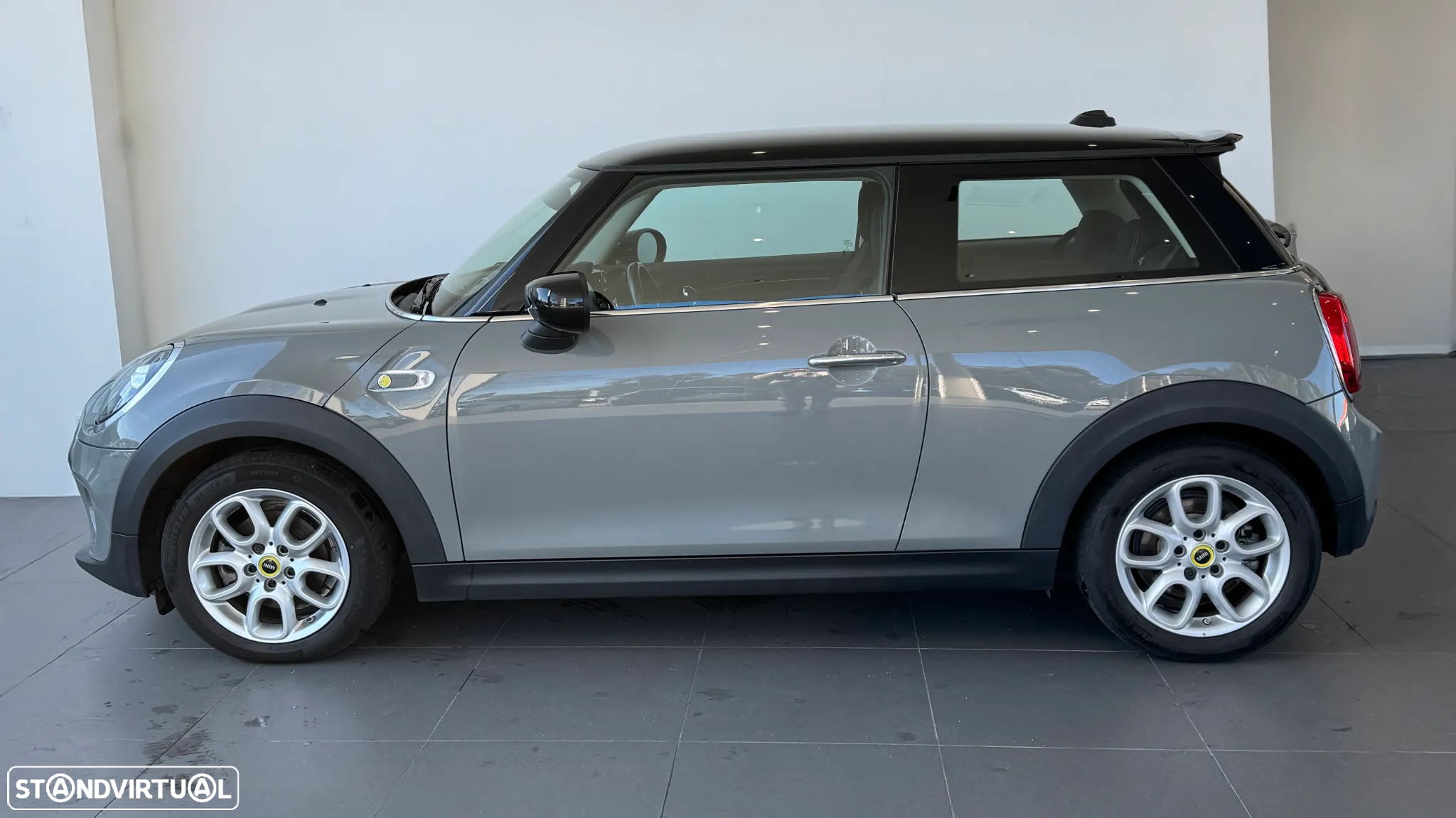 MINI 3 Portas Cooper SE S - 5