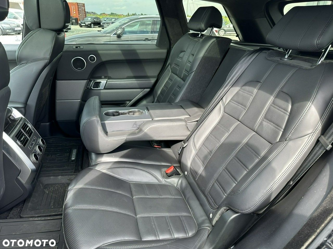 Land Rover Range Rover Sport SDV6 Autobiography Dynamic - 38