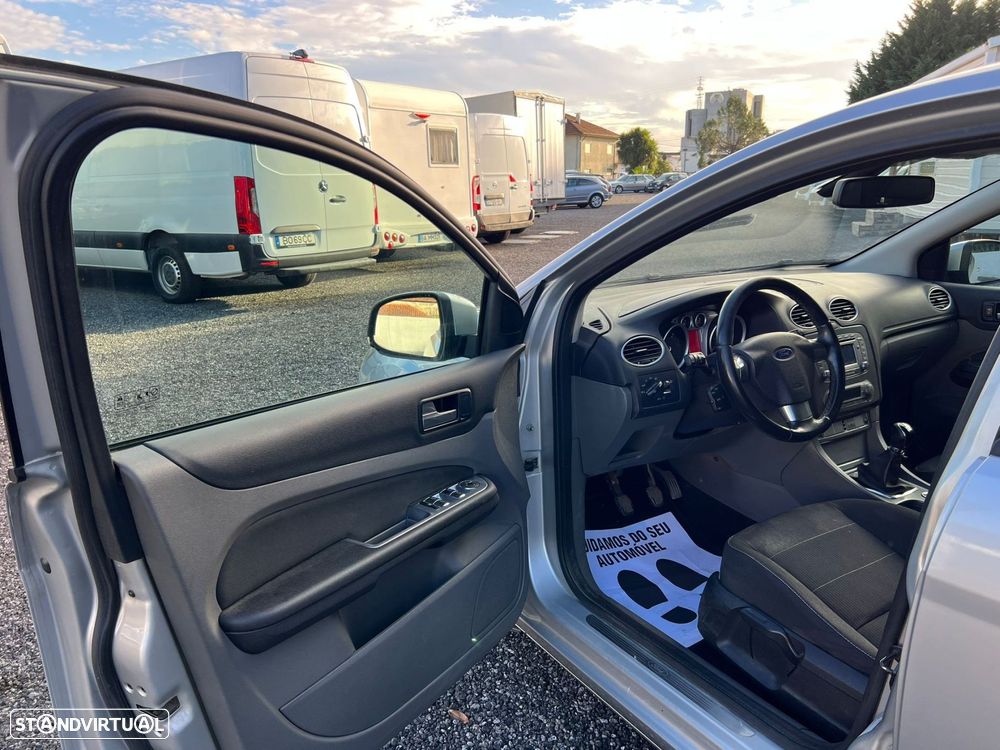 Ford Focus SW 1.6 TDCi S - 14