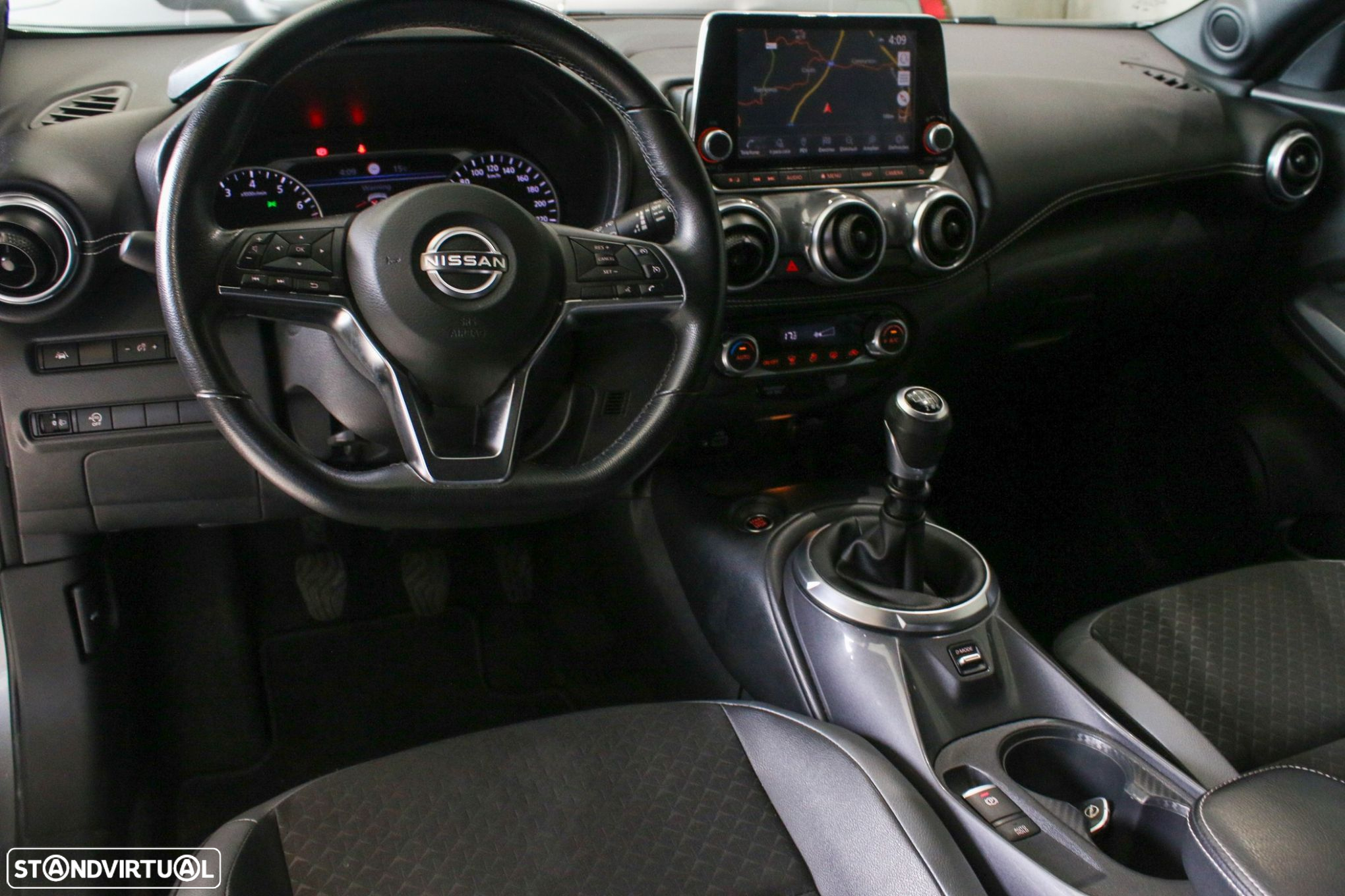 Nissan Juke 1.0 DIG-T N-Design Black - 33