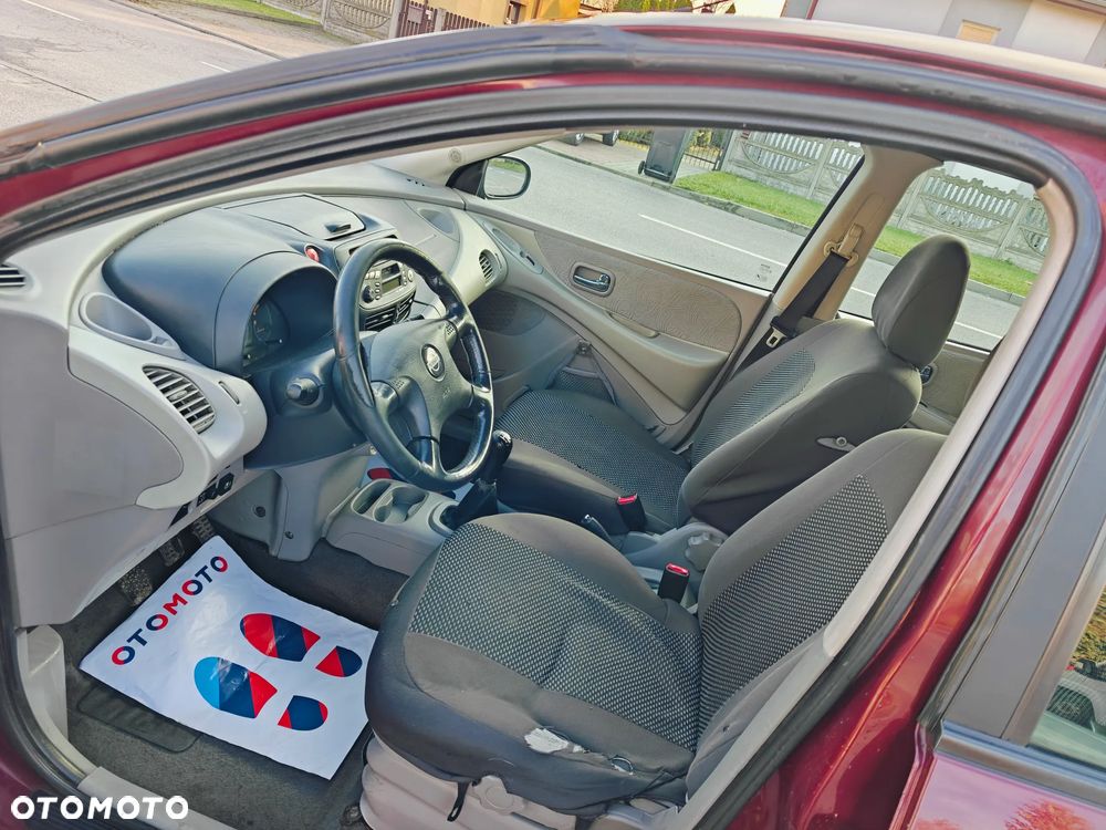 Nissan Almera Tino 1.8 Comfort High - 7