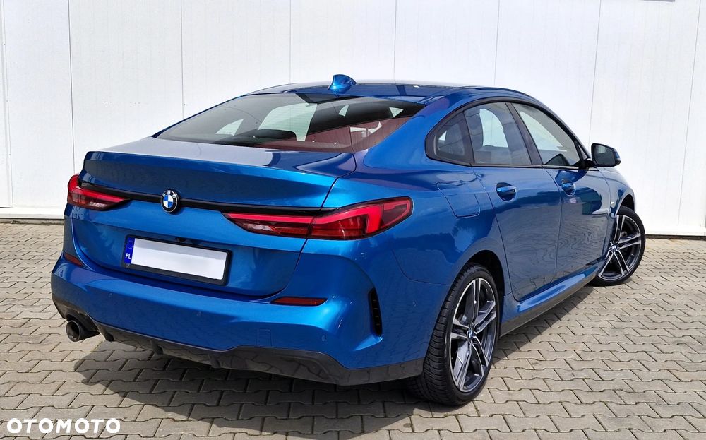 BMW Seria 2 218i M Sport - 9