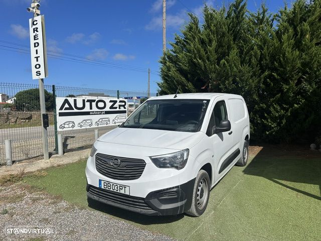 Opel COMBO LONGA 3 LUGARES - 1