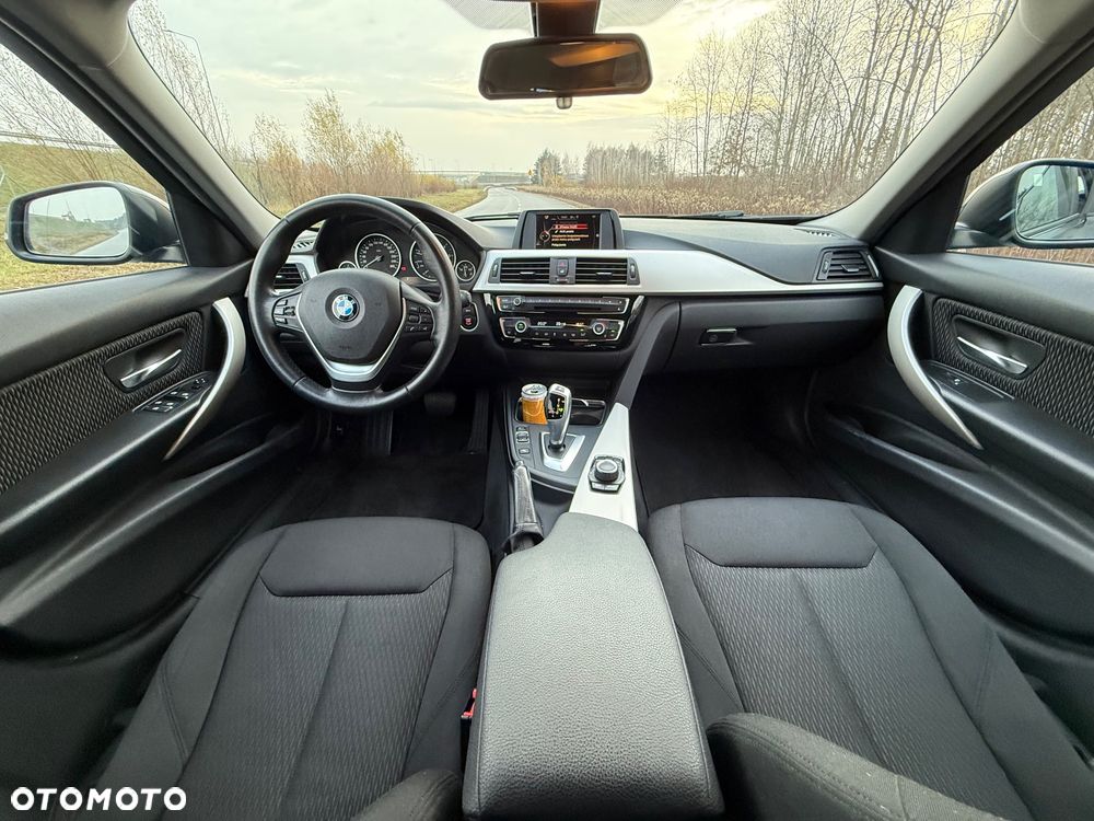 BMW Seria 3 318d Advantage - 16