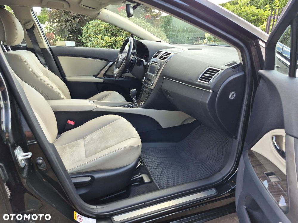 Toyota Avensis 2.2 D-4D Prestige - 7