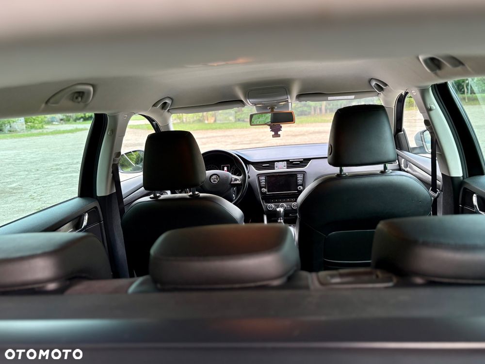 Skoda Octavia 2.0 TDI 4x4 DSG Scout - 11