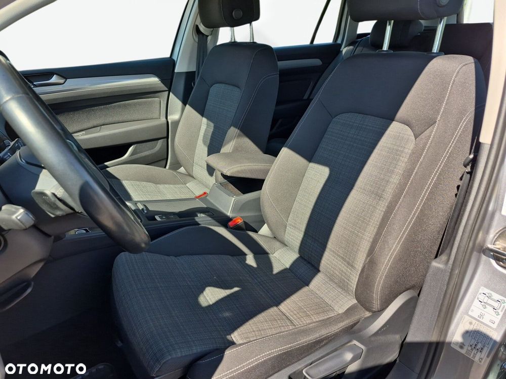 Volkswagen Passat Variant 2.0 TDI SCR Business Plus DSG - 12