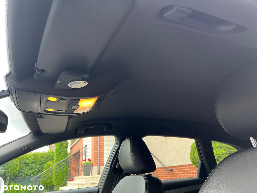 Audi A4 Avant 2.0 TFSI - 10