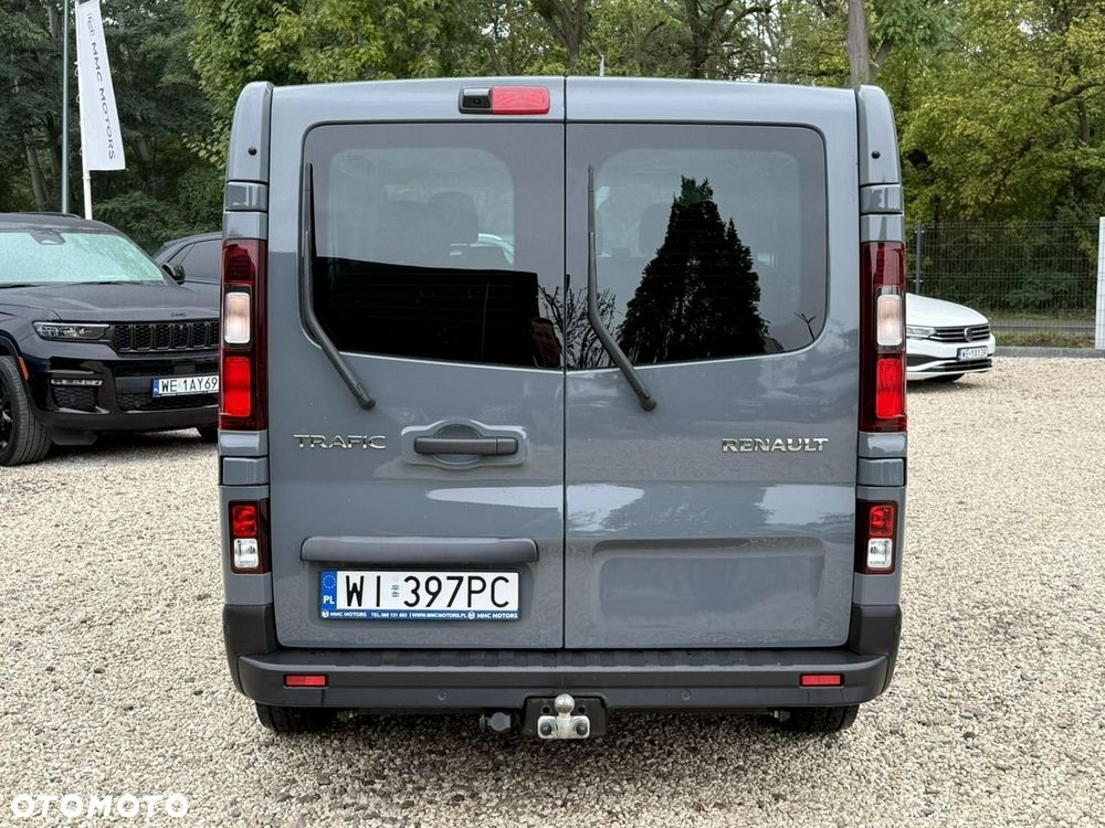 Renault Trafic Grand 2.0 dCi Escapade - 4
