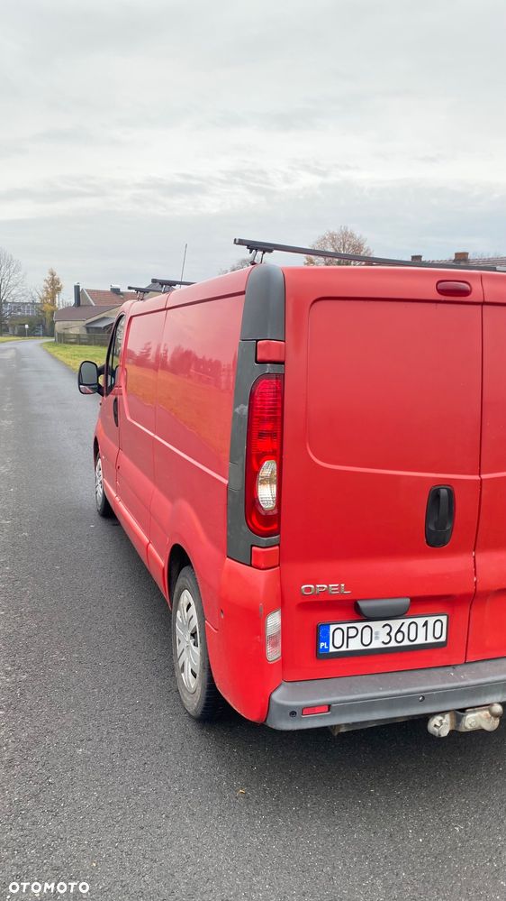 Opel Vivaro L2H1 2.9t - 4
